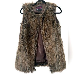Delia’s Faux Fur Vest